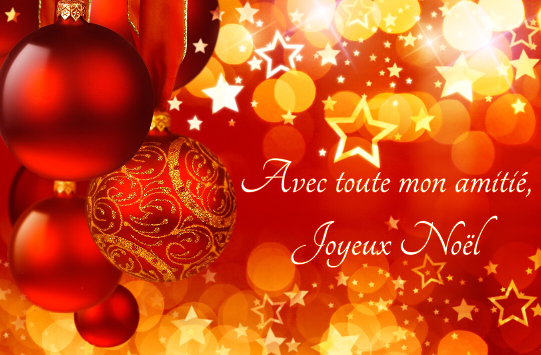 Une composition festive pour Noël montrant des boules de sapin rouges et une ornée de motifs dorés, sur un fond lumineux d'étoiles scintillantes.