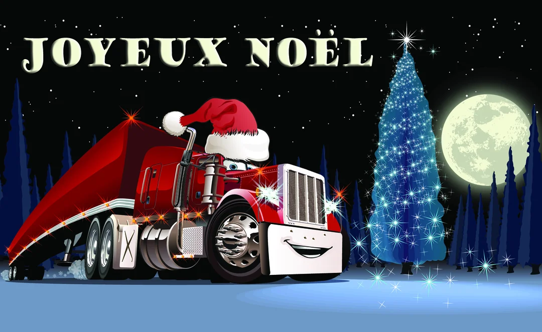 Un camion rouge de dessin animé avec un visage souriant et un bonnet de Père Noël roule de nuit dans la neige.
