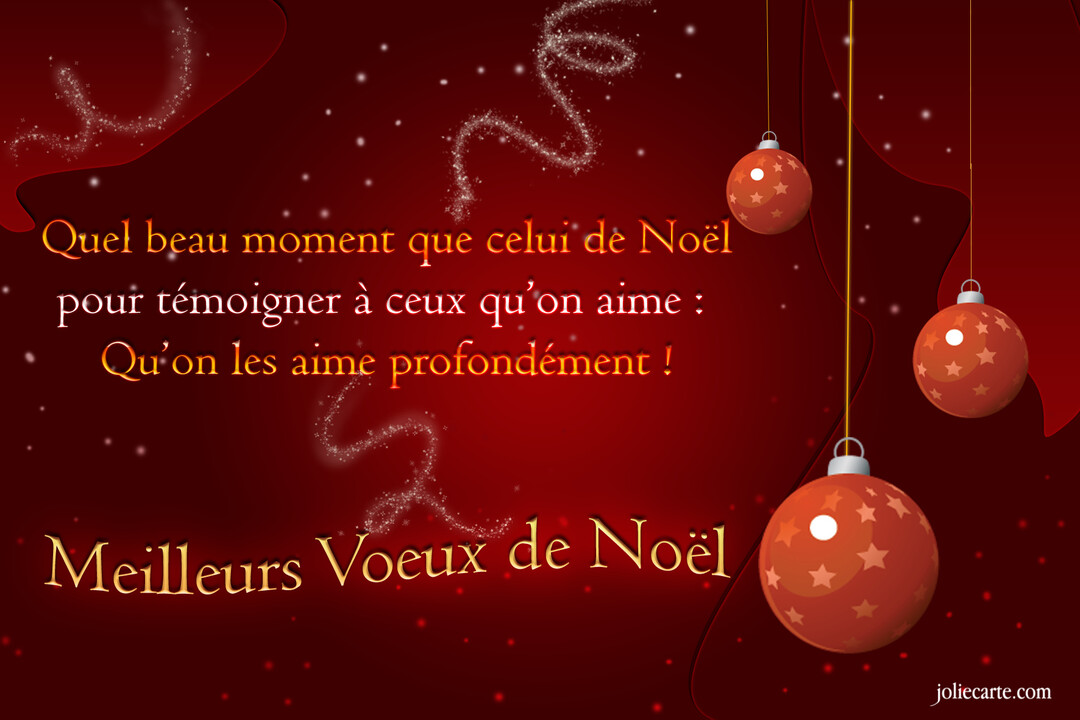 Une carte de vœux de Noël sur un fond rouge élégant, ornée de boules suspendues, de paillettes et d'un message d'amour profond.