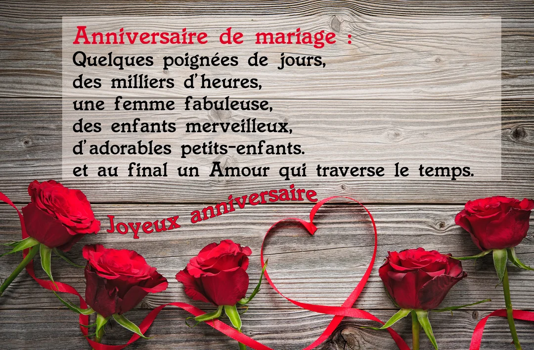 Sur un fond de planches de bois, des roses rouges et un ruban en cœur entourent un poème d'amour pour un anniversaire de mariage.