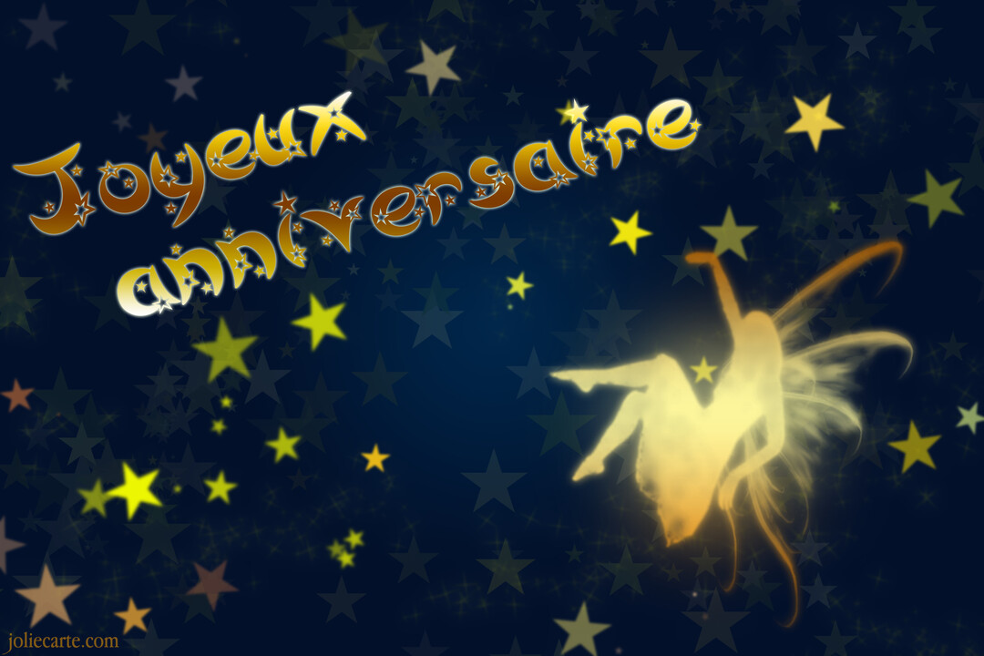 Une silhouette de fée lumineuse et dorée flotte dans un ciel bleu nuit parsemé d'étoiles, avec l'inscription 'Joyeux Anniversaire' en typographie festive.
