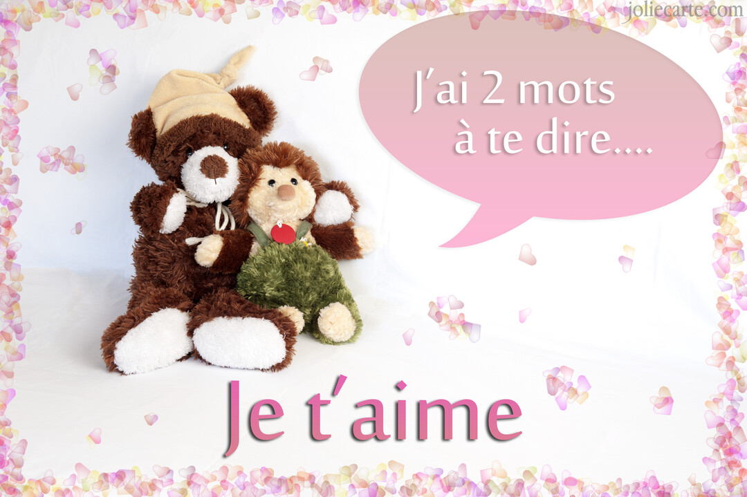 Un ours en peluche coiffé d'un bonnet de nuit enlace tendrement un hérisson en peluche sur un fond blanc parsemé de cœurs.