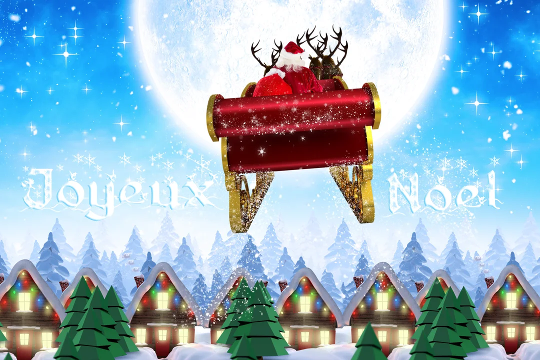 Le Père Noël vole dans son traîneau au-dessus d'un village de Noël, sous une pleine lune dans un ciel nocturne enneigé et étoilé.