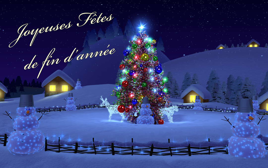 Un paysage nocturne et enneigé d'un village de Noël, avec un sapin central brillamment décoré, des chalets et des bonshommes de neige.