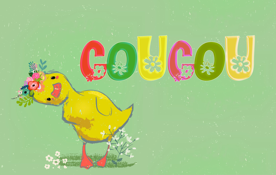 Un caneton jaune souriant, portant une couronne florale, se tient à gauche du mot 'Coucou' écrit en lettres colorées sur un fond vert texturé.